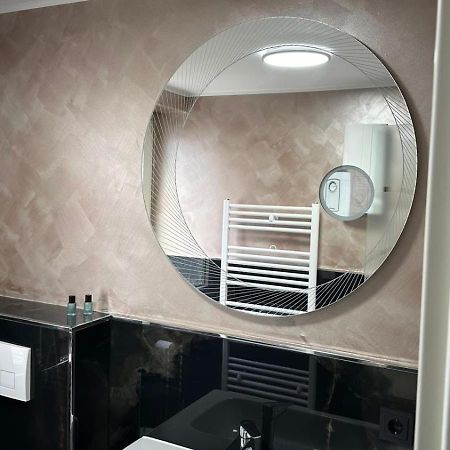 Ferienwohnung Spa Delluxe 에센 외부 사진
