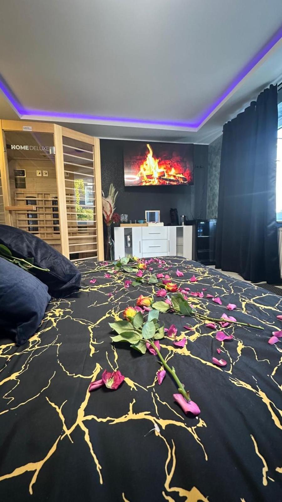 Ferienwohnung Spa Delluxe 에센 외부 사진